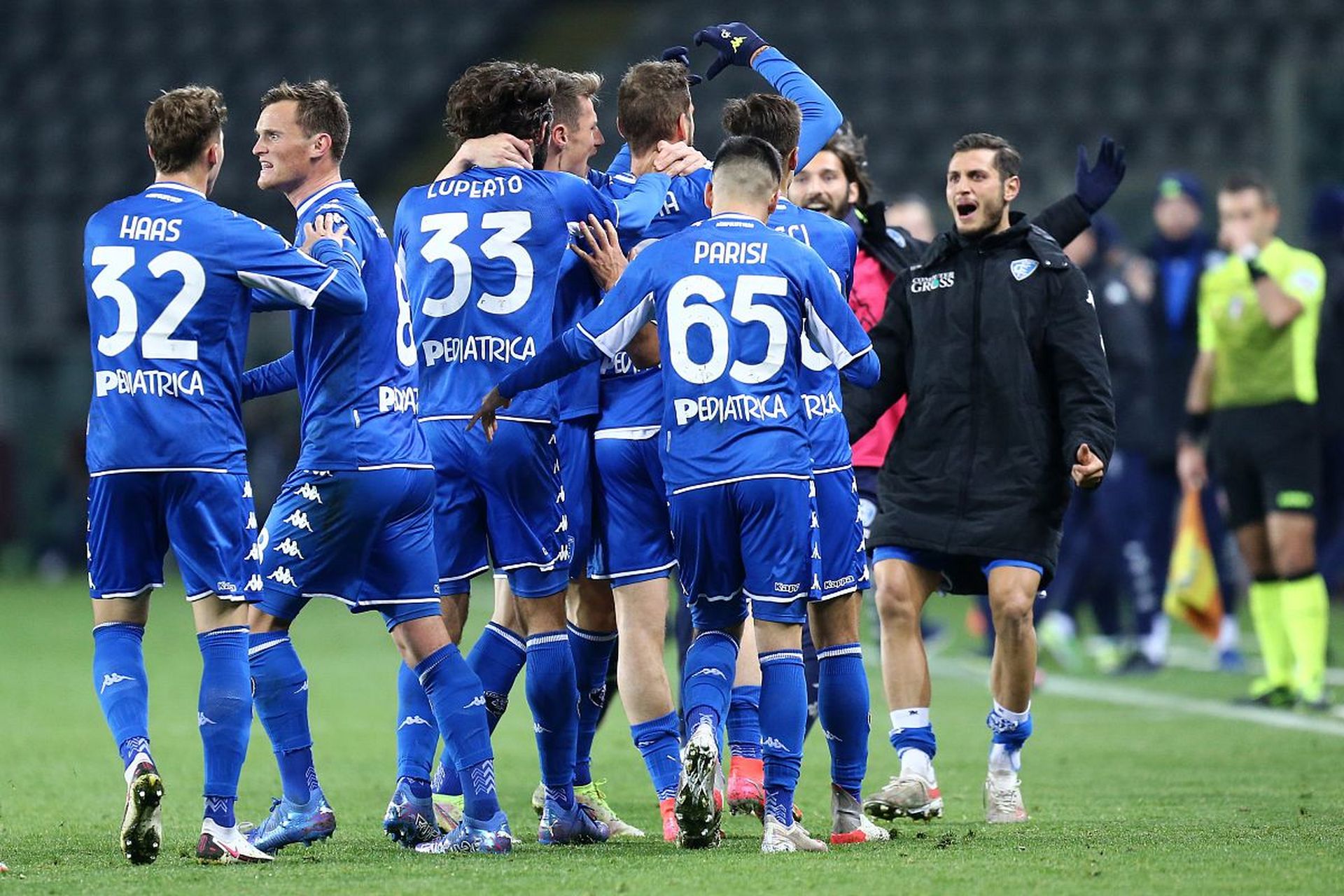 从意大利开 从意大利开